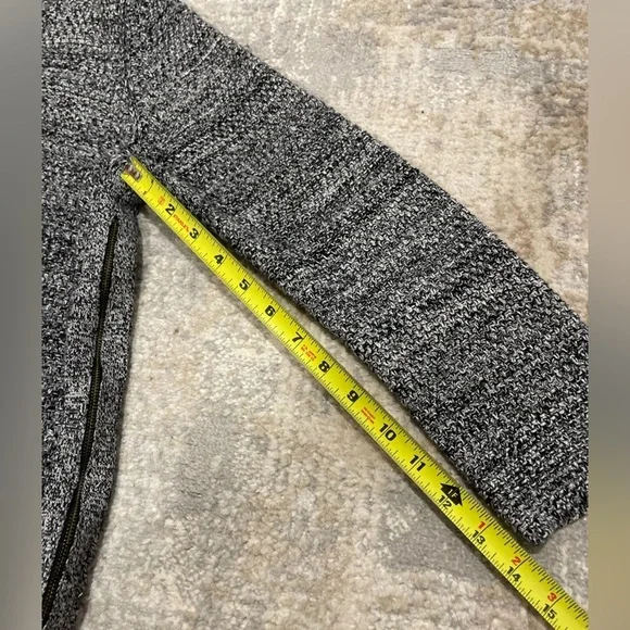 Banana Republic Black Marbled Knit V-Neck Sweater Side Zips Long Sleeve Large - Picture 10 of 11